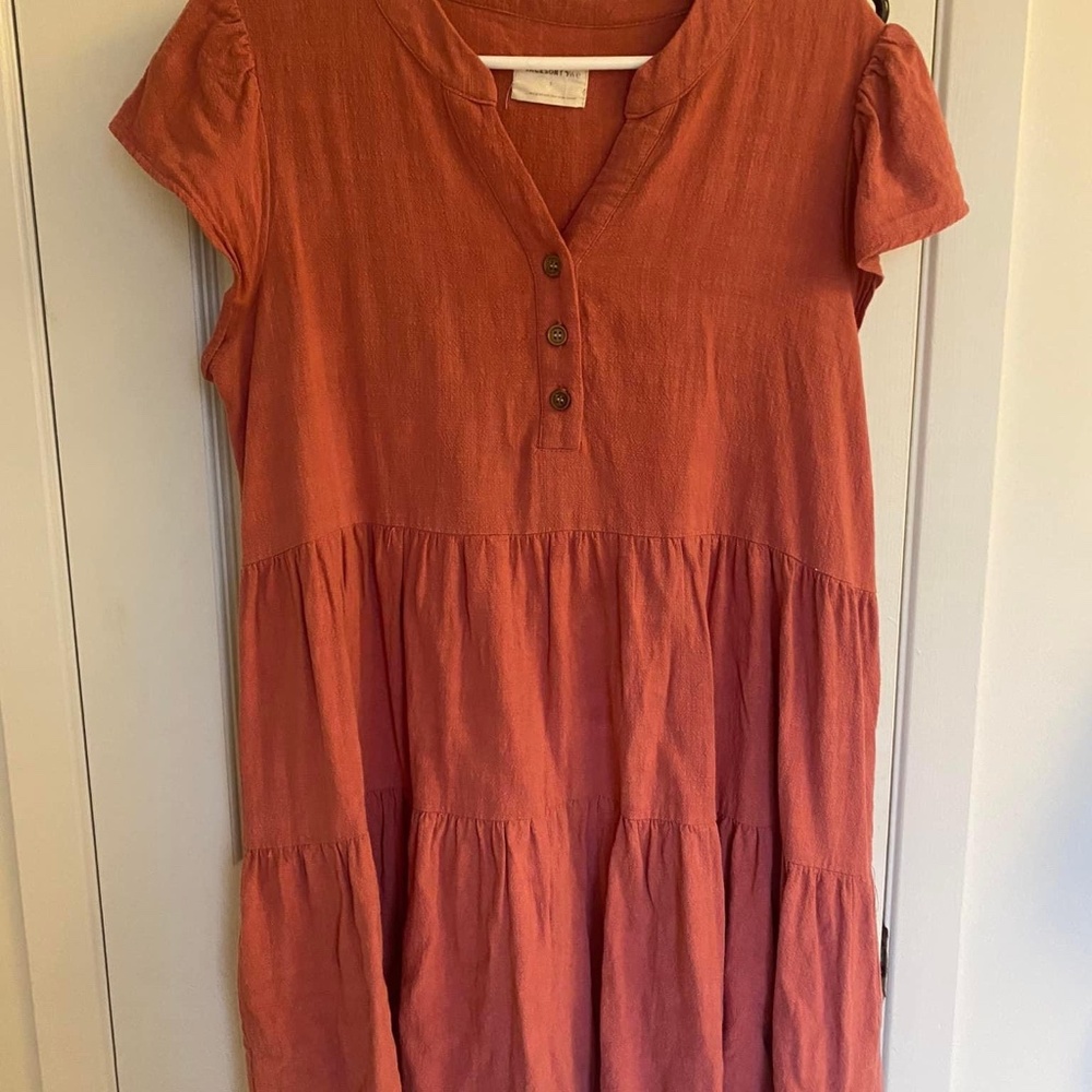 Jackson Rowe Dresses - Picture 5 of 6